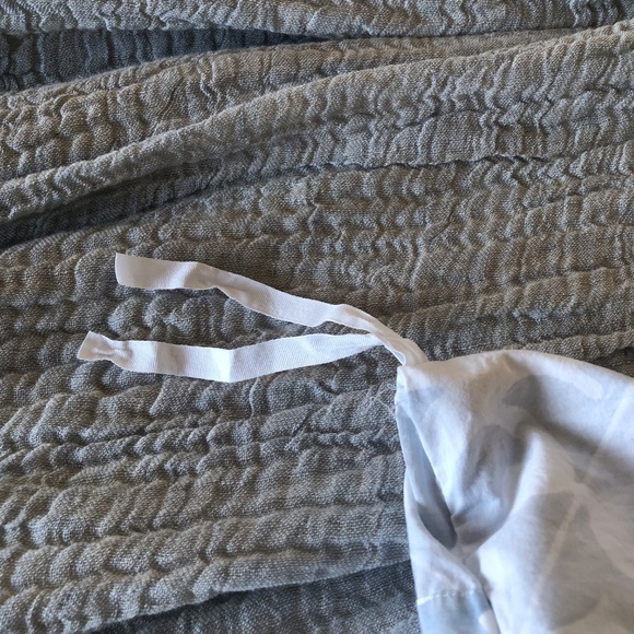 Serena & Lily Duvet and Shams Queen/Full - Picture 12 of 12